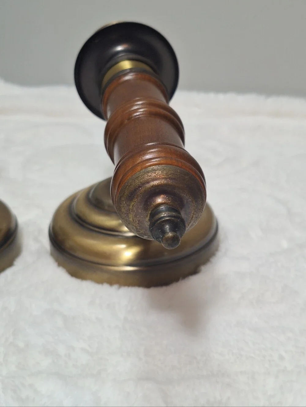Vtg Set Of 2 Homco Wood & Antique Brass Tone Wall Sconces Candlestick Holders